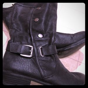 Unrated Midcalf Faux Fur and Button Accent Boots